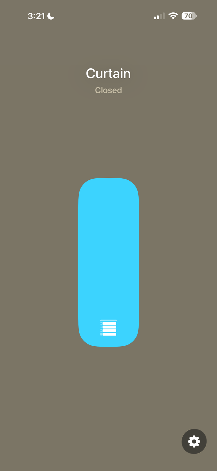 Apple Home curtain control showing the curtain closed